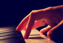 梅西第8次获奖后致敬马拉多纳：生日快乐，这座金球奖同样属于你环球时报.